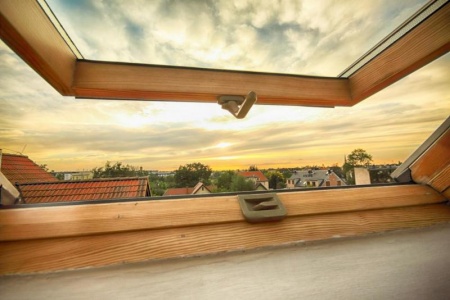 Pose de Velux, optimiser la lumi&egrave;re naturelle des combles